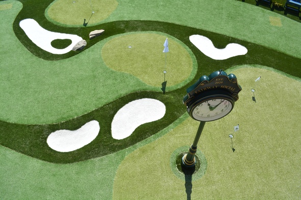 Albuquerque Synthetic grass golf course with sand traps and golfers